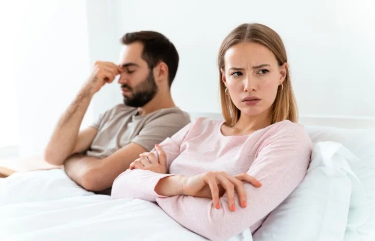 Couple looking resentful not knowing how to let go of resenment